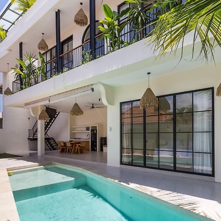 Canggu Hype Villa Buitenkant foto